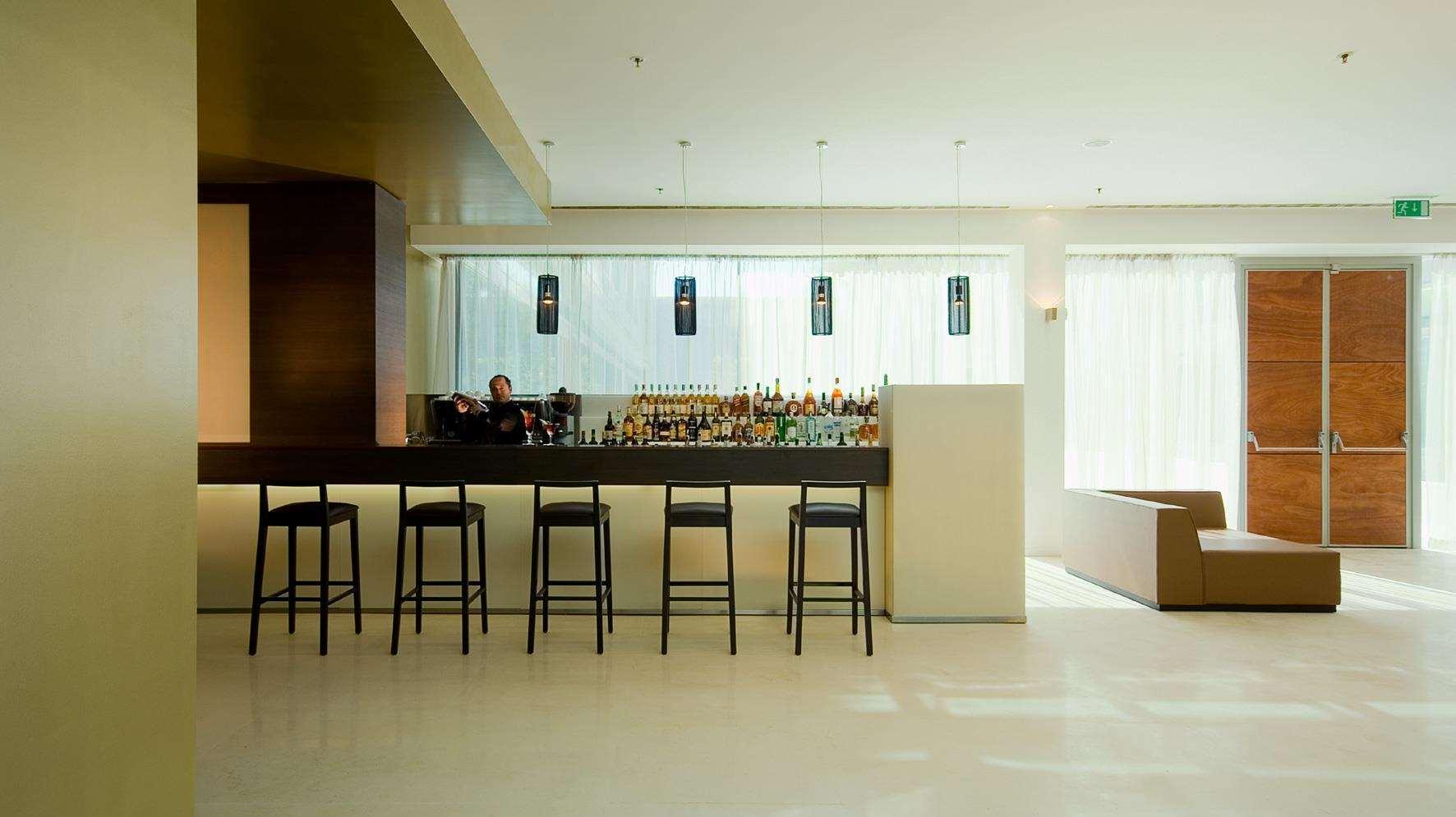 Hotel Doubletree By Hilton Milano Esterno foto